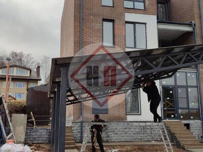 большой навес для парковки авто